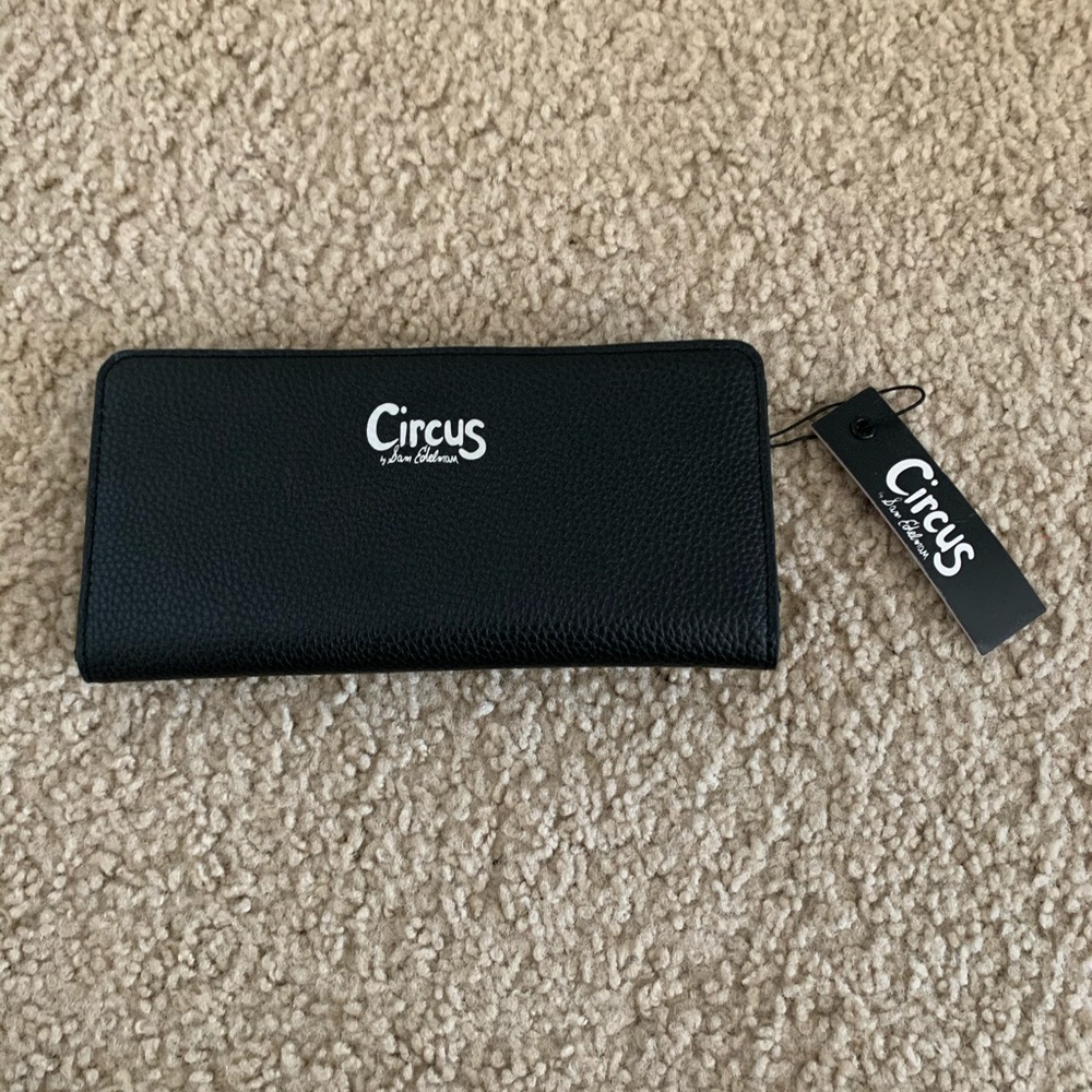 Circus by Sam Edelman Bifold Wallet New